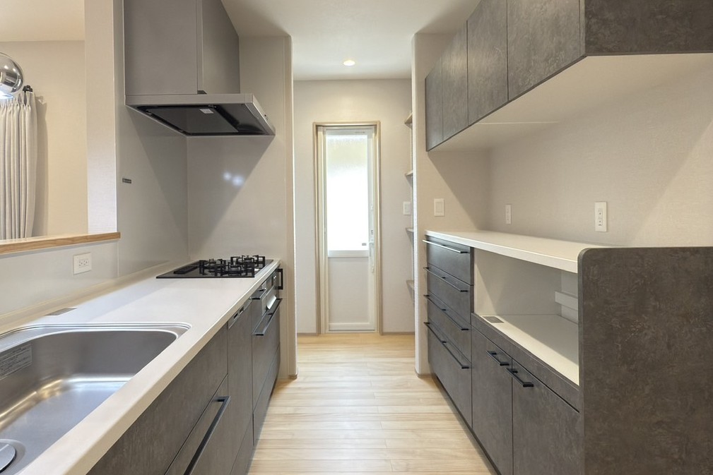 「勝手口」は必要？メリット・デメリットを紹介！